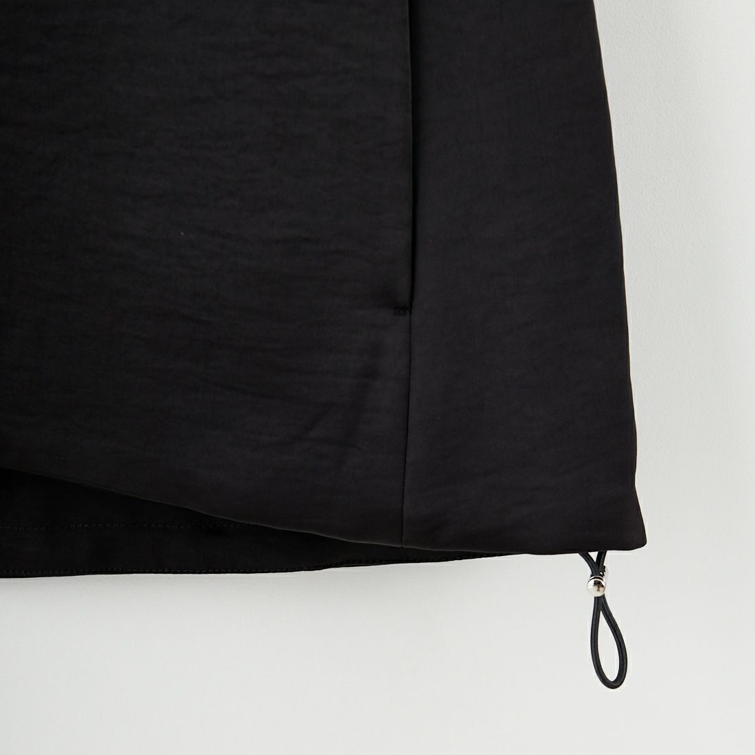 CHIGNON [シニヨン] サテンパフィーベスト [4655-252MK] BLACK