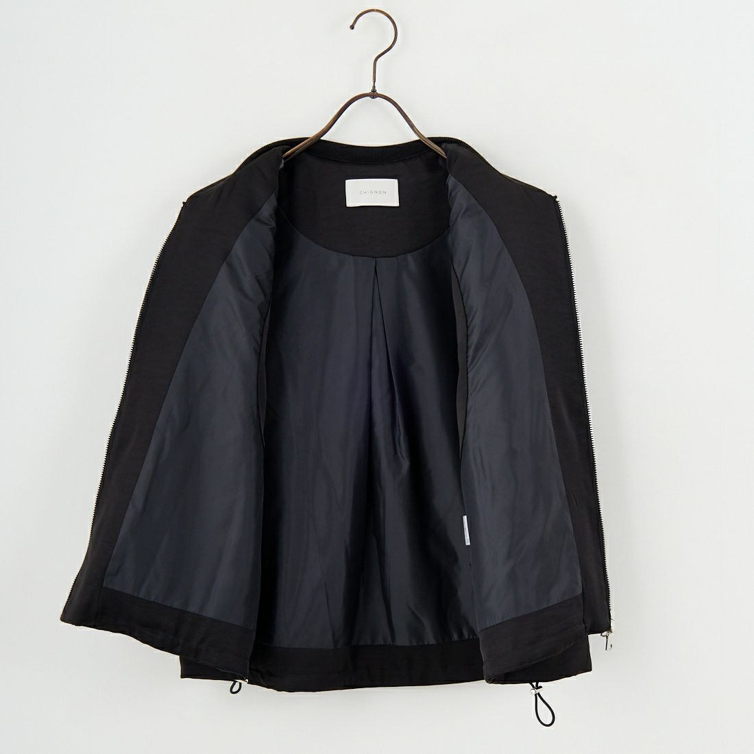 CHIGNON [シニヨン] サテンパフィーベスト [4655-252MK] BLACK