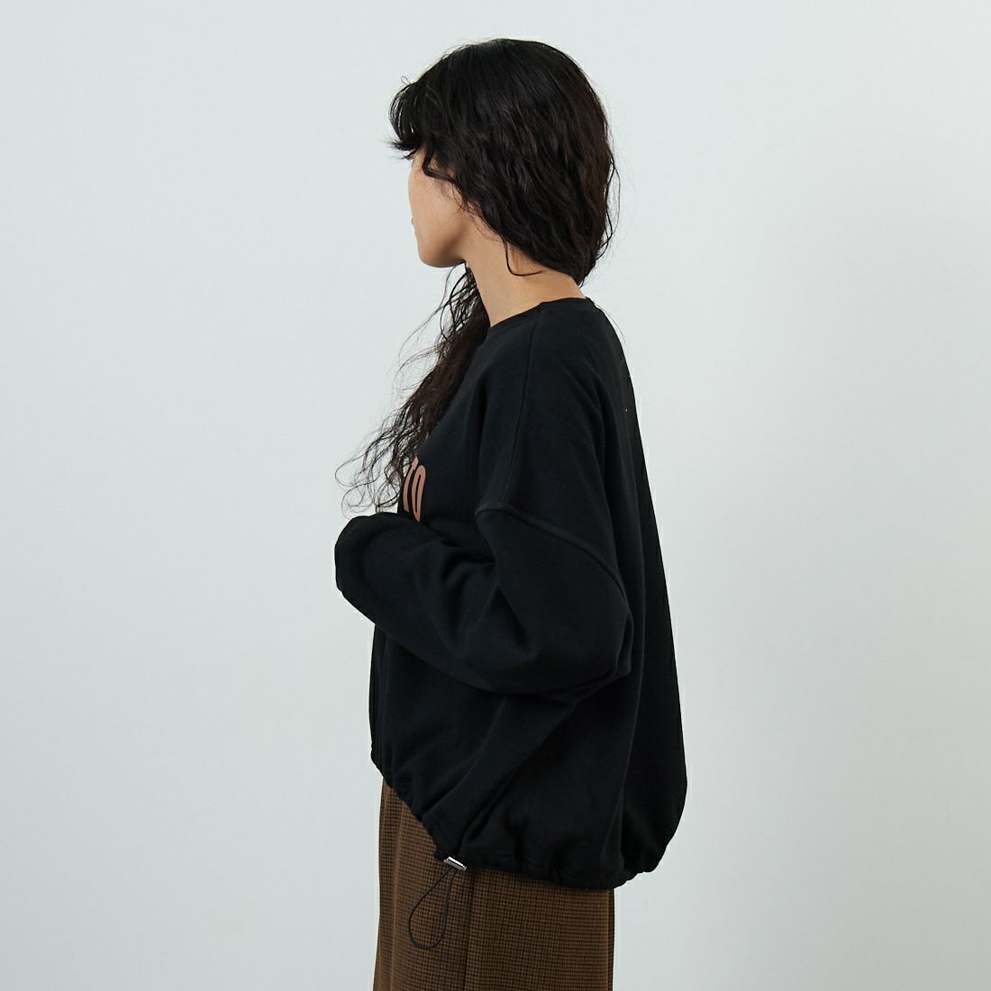 CLOCHE [クロシェ] 裏起毛リバーシブルロゴスウェット [55285703] ﾌﾞﾗｯｸ &&モデル身長：162cm 着用サイズ：2&&