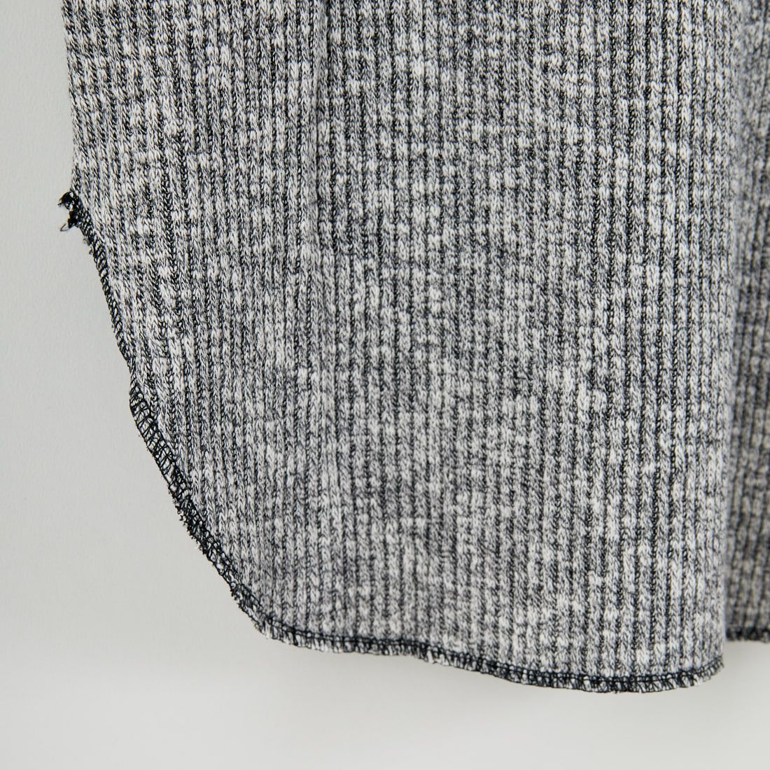 CHIGNON [シニヨン] フーディニットソープルオーバー [8655-320KK] GRAY