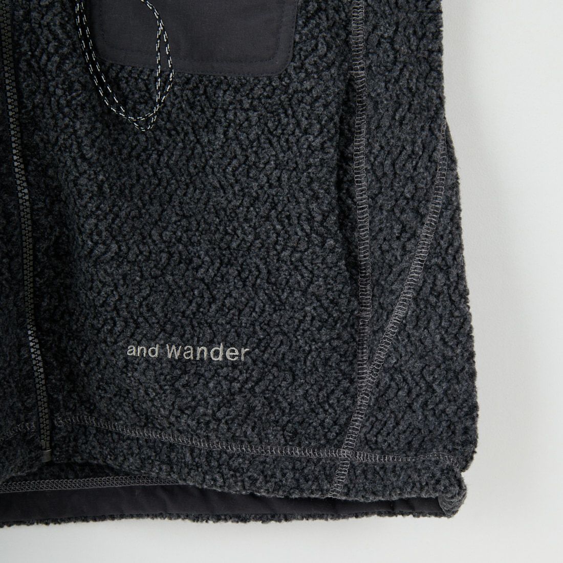 and wander [アンドワンダー] リウールジャガード スタンドジップジャケット [5745281061] CHARCOAL