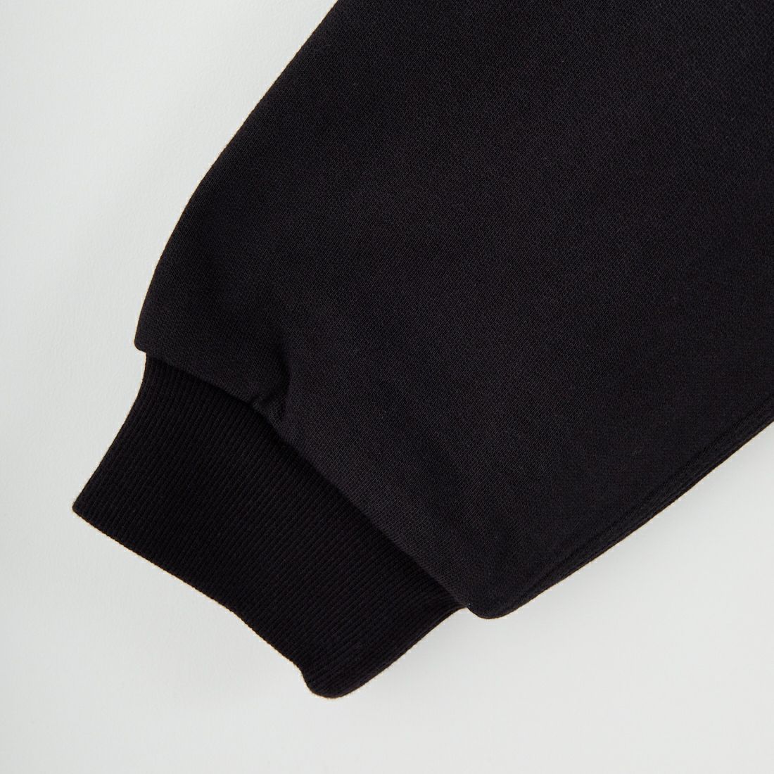 carhartt WIP [カーハートダブリューアイピー] アクティブスウェットジャケット [I035602] BLACK