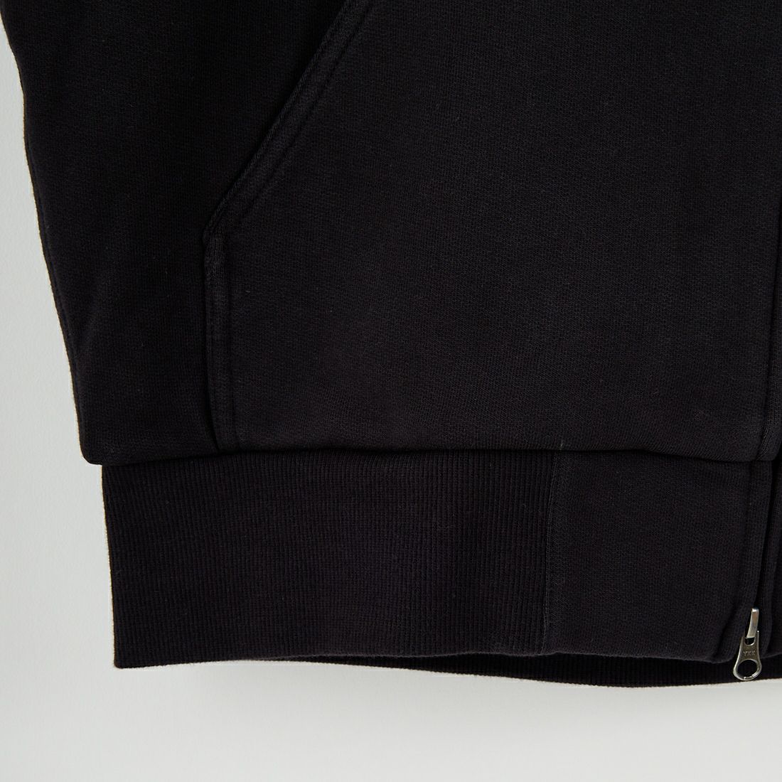 carhartt WIP [カーハートダブリューアイピー] アクティブスウェットジャケット [I035602] BLACK