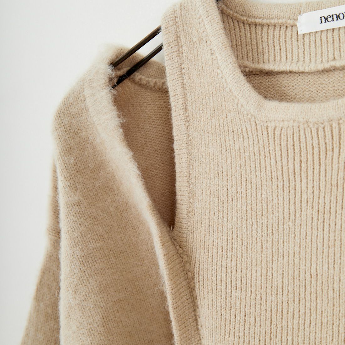 nenom [ネノム] レイヤードデザイン Vネックニット [NE25131039] 22 BEIGE