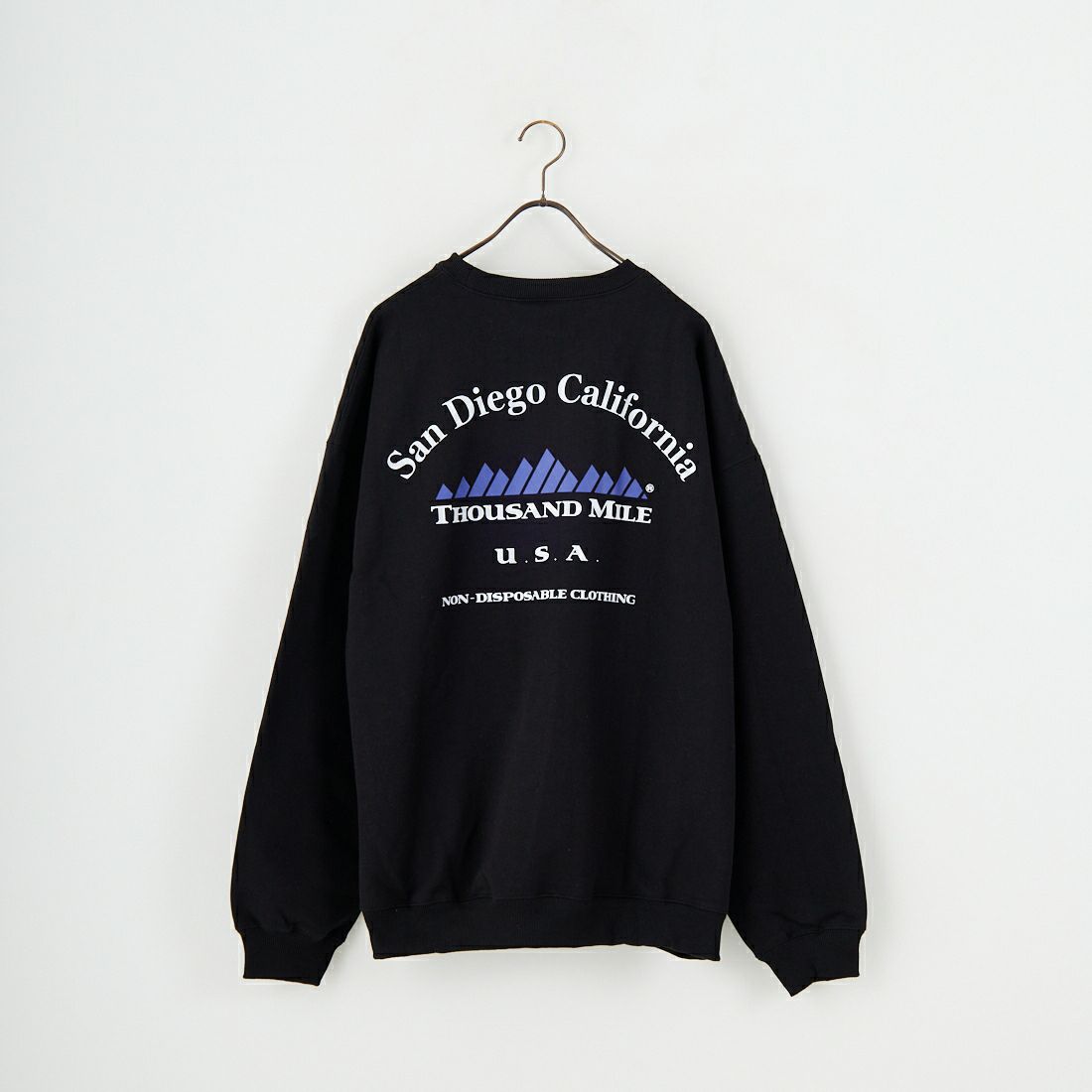 THOUSAND MILE [サウザンド マイル] 別注 バックプリント クルーネックスウェット [TM252UK50520-JF] 09 BLACK