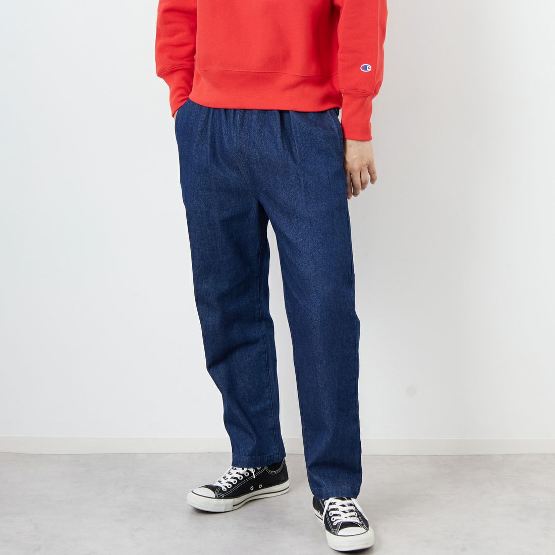 UNIVERSAL OVERALL [ユニバーサルオーバーオール] 別注 シェフパンツ [U2533601IN-JF] O.W DENIM &&モデル身長：179cm 着用サイズ：S&&