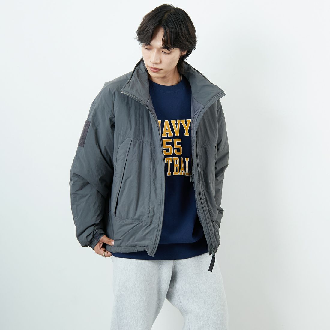 WILD THINGS [ワイルドシングス] ショートモンスターパーカー [WT25102SK] GREY &&モデル身長：179cm 着用サイズ：L&&