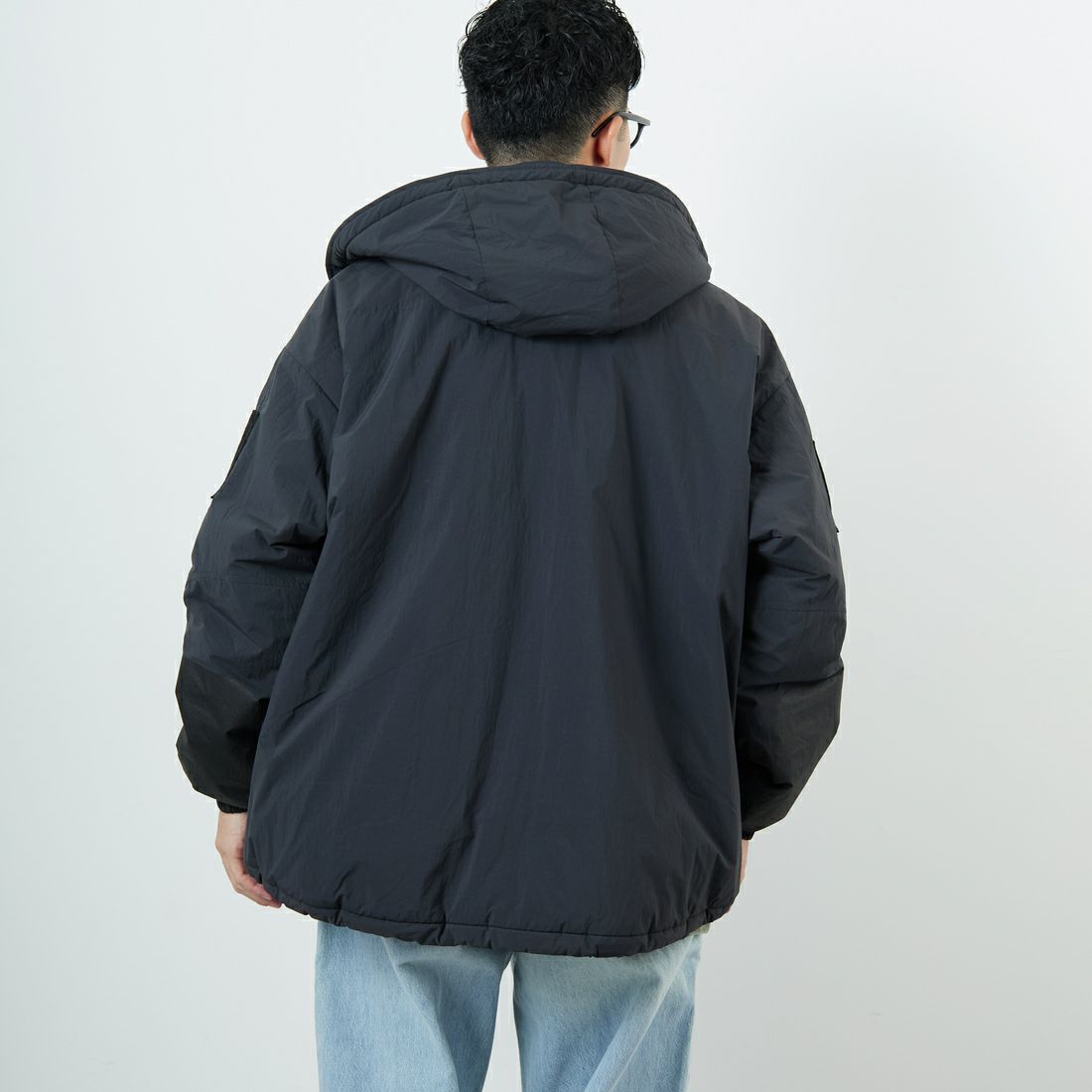 WILD THINGS [ワイルドシングス] ショートモンスターパーカー [WT25102SK] BLACK &&モデル身長：168cm 着用サイズ：M&&