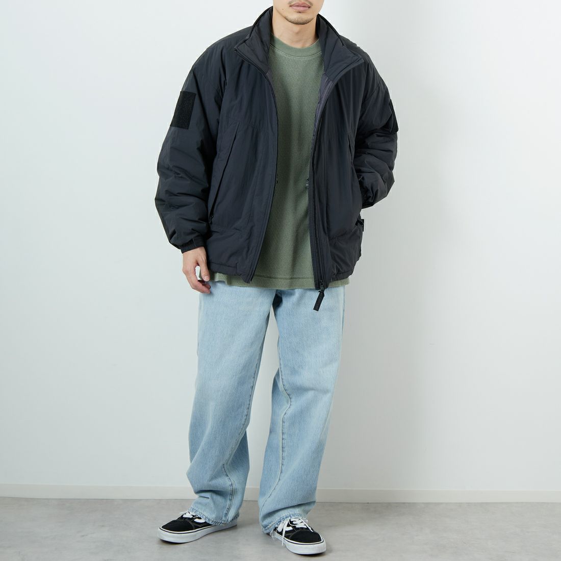 WILD THINGS [ワイルドシングス] ショートモンスターパーカー [WT25102SK] BLACK &&モデル身長：168cm 着用サイズ：M&&