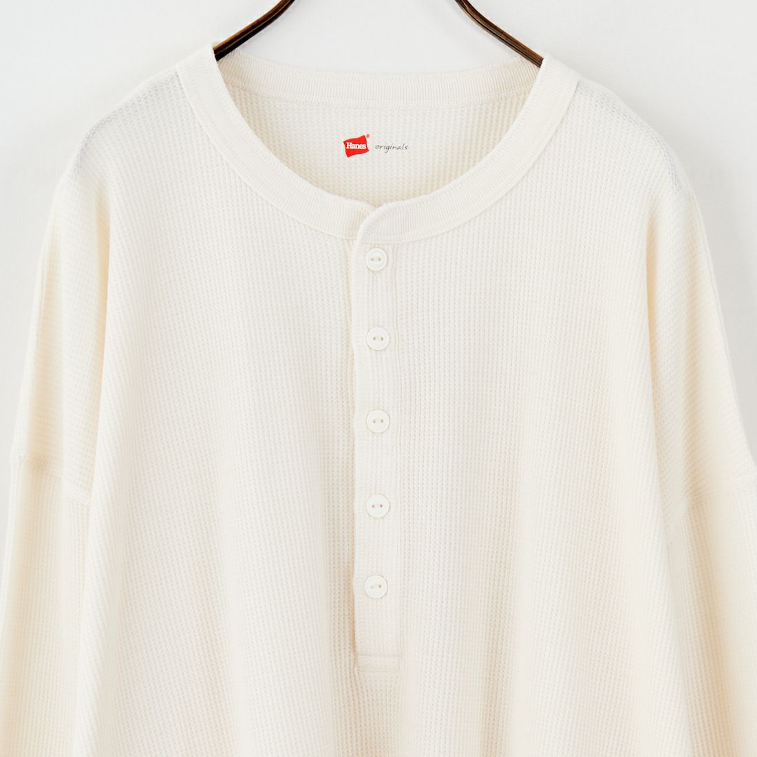 Hanes [ヘインズ] ワッフルヘンリーネックロングスリーブTシャツ [HW4-C104] 020 ｵﾌﾎﾜｲﾄ