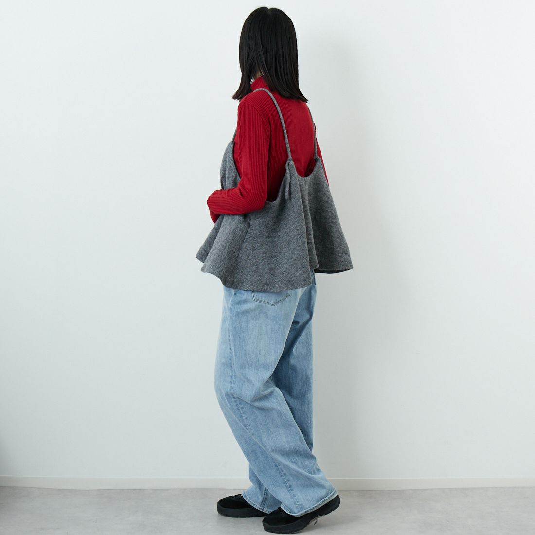 crinkle crinkle crinkle [クリンクル クリンクル クリンクル] ウールミックス ランジェリーキャミソール [CC-4023] GREY &&モデル身長：162cm 着用サイズ：F&&