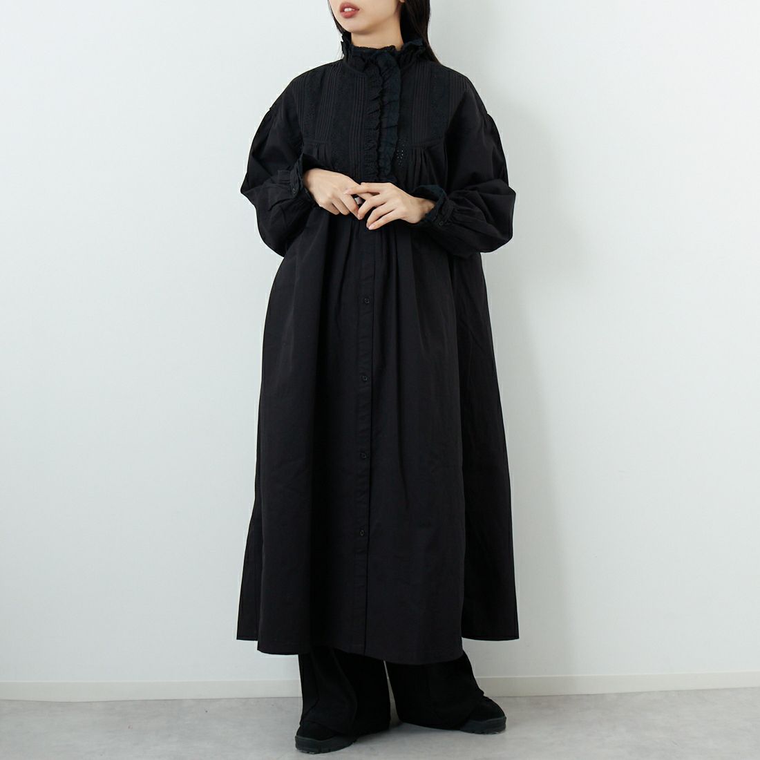 BLACK&&モデル身長：162cm 着用サイズ：F&&