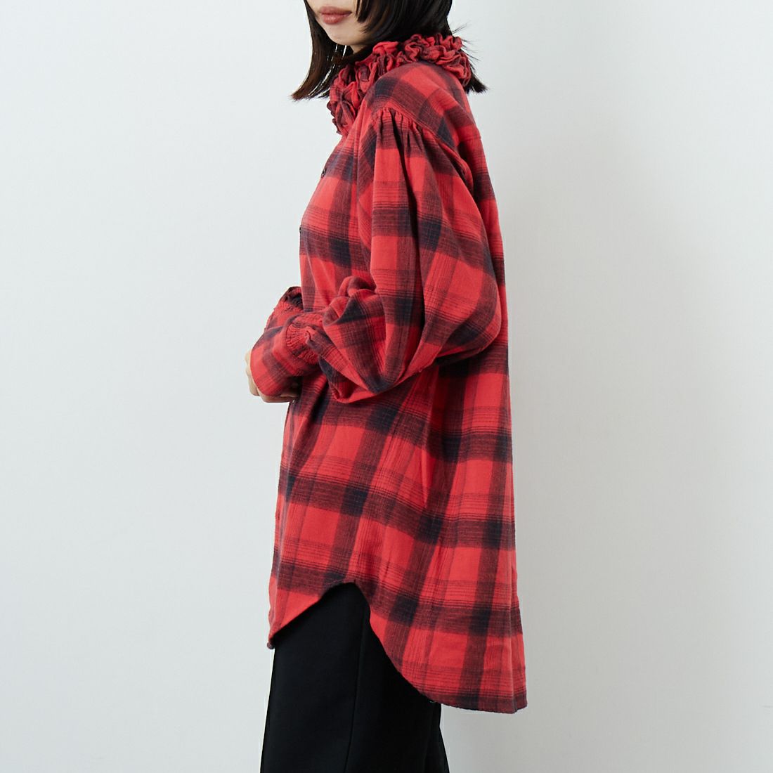 crinkle crinkle crinkle [クリンクル クリンクル クリンクル] ネルチェックフリルカラーシャツ [CC-4026] RED &&モデル身長：162cm 着用サイズ：F&&