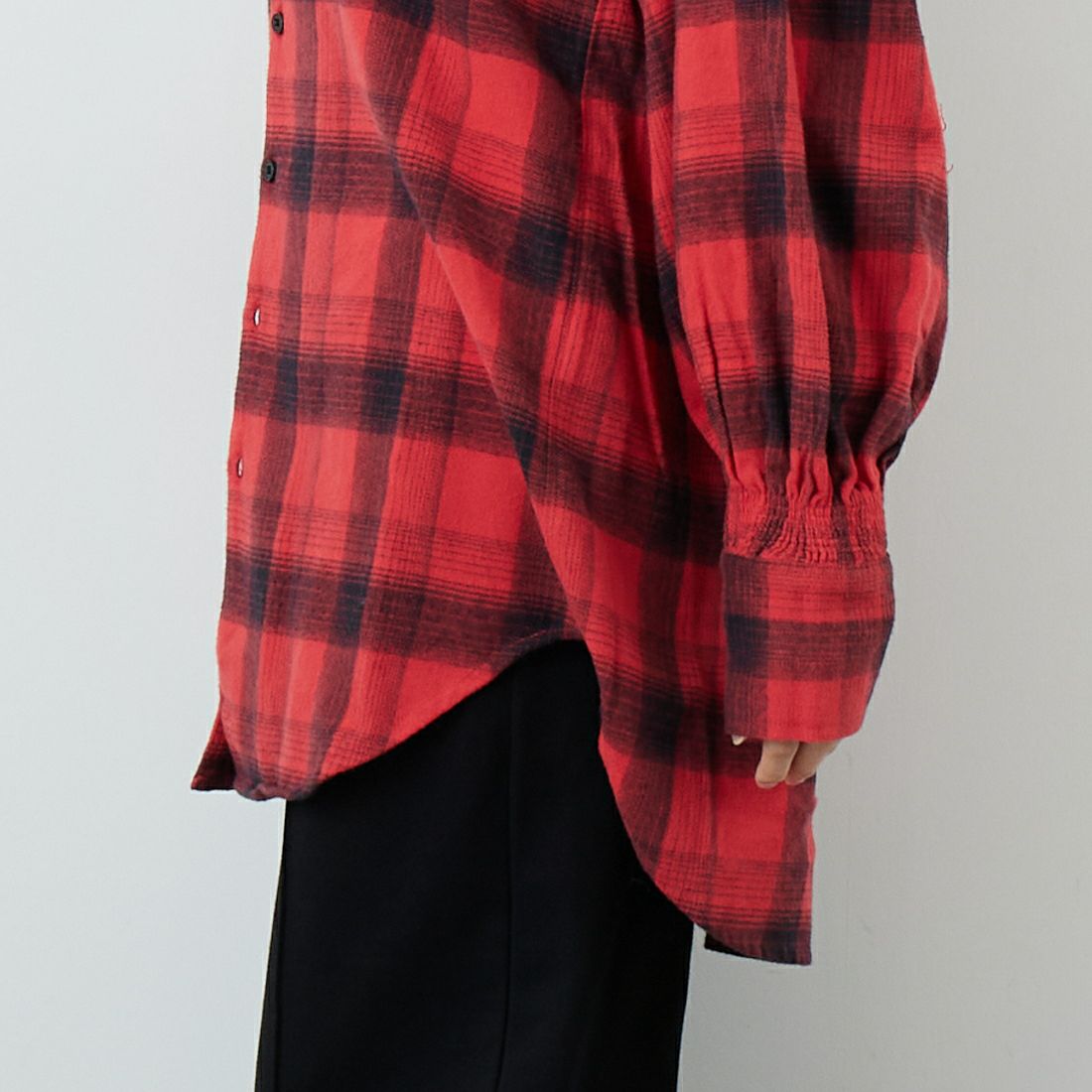 crinkle crinkle crinkle [クリンクル クリンクル クリンクル] ネルチェックフリルカラーシャツ [CC-4026] RED &&モデル身長：162cm 着用サイズ：F&&