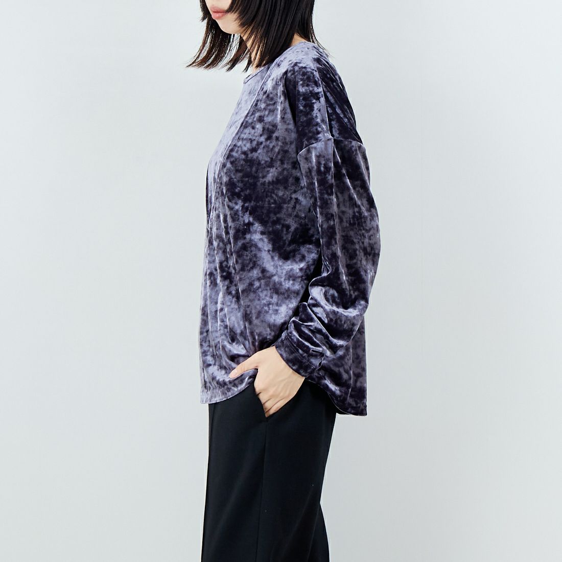 keena [キーナ] ベルベットセットトップス [SKJ-25050W] D.GRAY &&モデル身長：162cm 着用サイズ：F&&