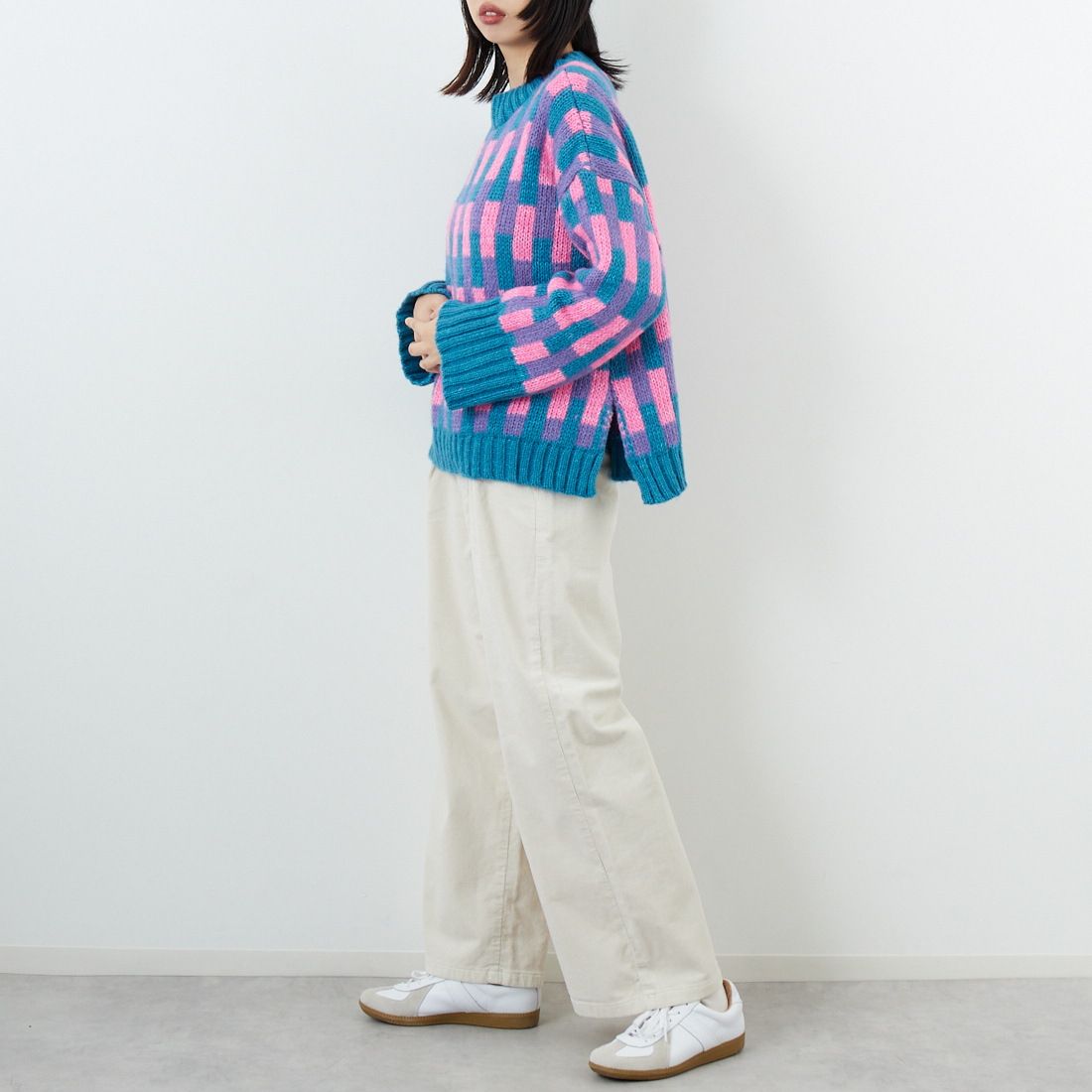 SOMETHING [サムシング] 別注 ベルト付きタックワイドパンツ [SN765W-JF] 9534 IVORY &&モデル身長：162cm 着用サイズ：XS&&