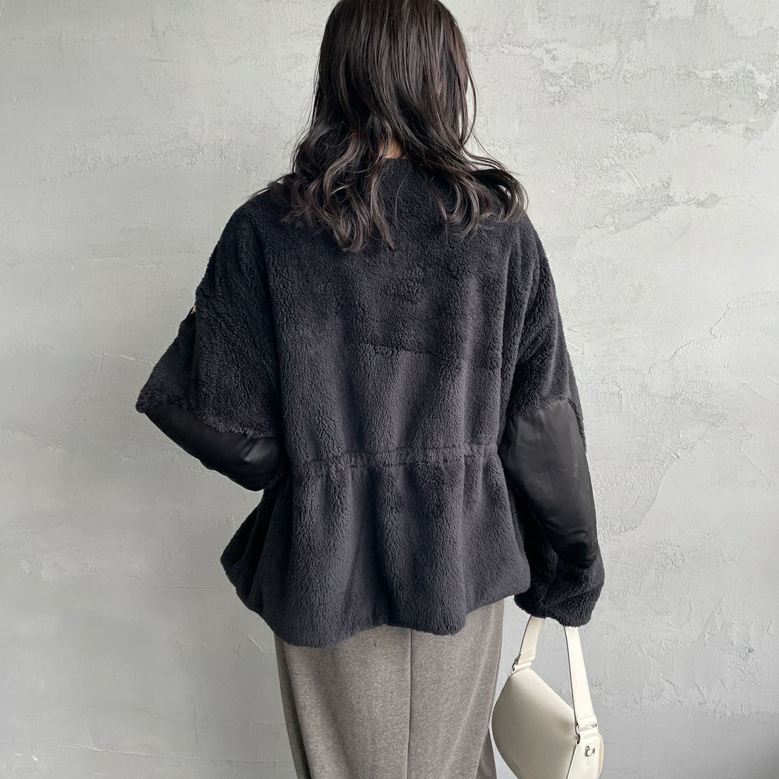 TATRAS [タトラス] ANNABELLA/アナベラ ボアブルゾン [LJXA0363033588] BLACK &&モデル身長：160cm 着用サイズ：1&&