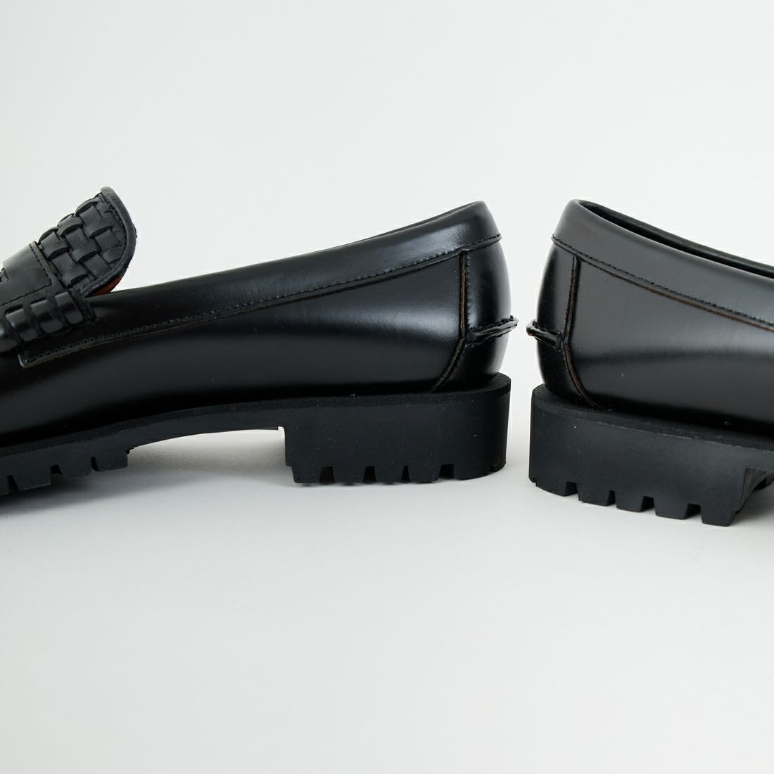 SEBAGO [セバゴ] OTIS VAMP LUG レザーローファー [78114WW] 902 BLACK