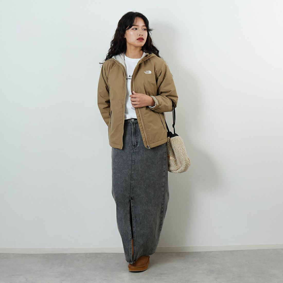 THE NORTH FACE [ザ ノースフェイス] コンパクトノマドジャケット [NPW72531] CK &&モデル身長：162cm 着用サイズ：M&&