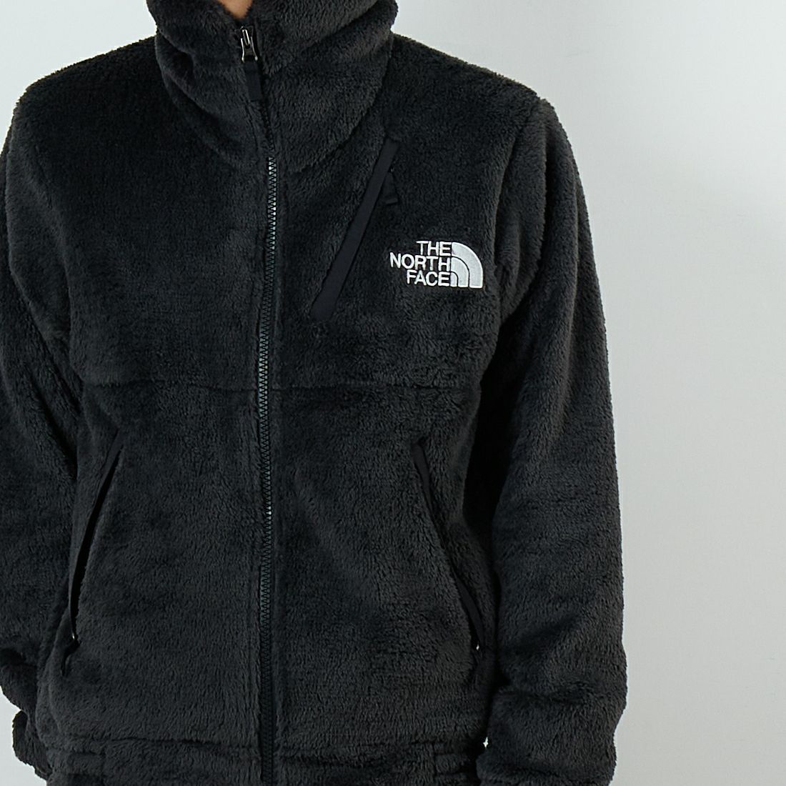 THE NORTH FACE [ザ ノースフェイス] バーサロフトジャケット [NA62550] K &&モデル身長：179cm 着用サイズ：M&&
