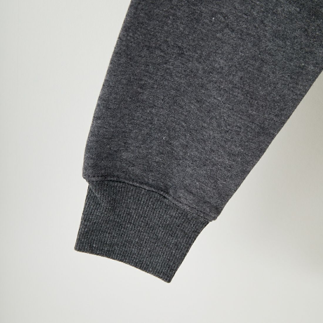 MUSIC TEE [ミュージックティー] Red Hot Chili Peppers ロックプリントプルオーバーフーディ [CLASSIC-ASTERISK] BLACK