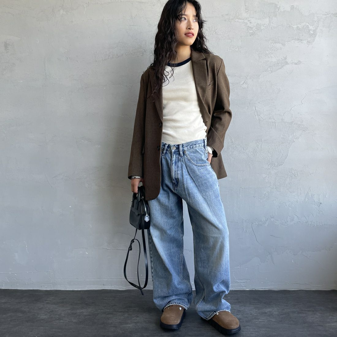 GUNG HO [ガンホー] デニムバギーパンツ [GH5S013D] LIGHT BLUE &&モデル身長：162cm 着用サイズ：S&&