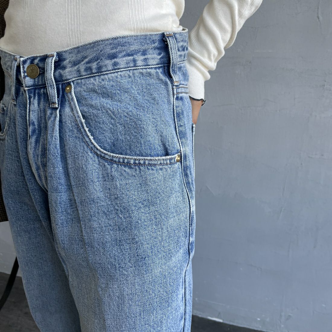 GUNG HO [ガンホー] デニムバギーパンツ [GH5S013D] LIGHT BLUE &&モデル身長：162cm 着用サイズ：S&&