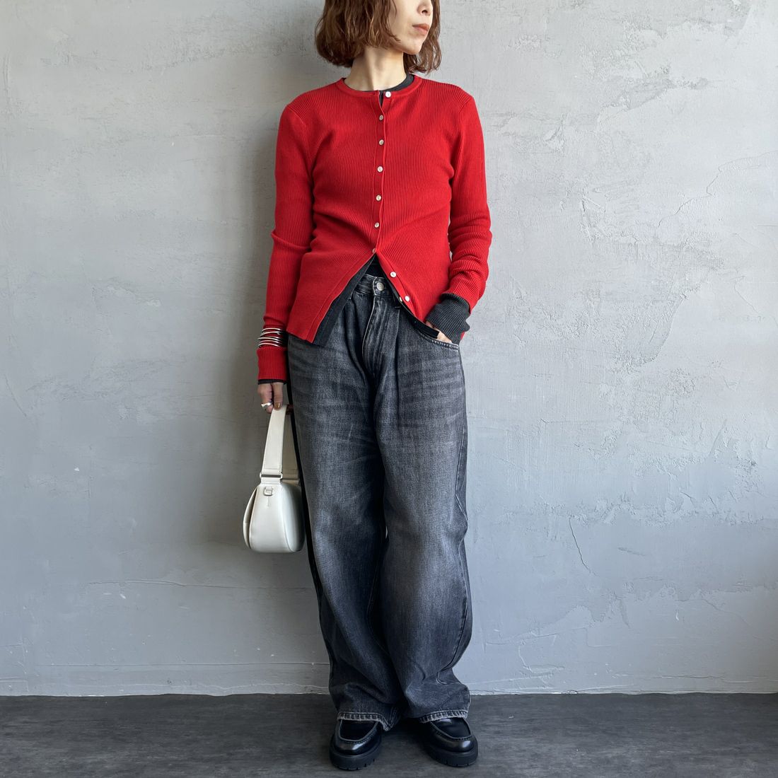 GUNG HO [ガンホー] デニムバギーパンツ [GH5S013D] BLACK STON &&モデル身長：158cm 着用サイズ：S&&