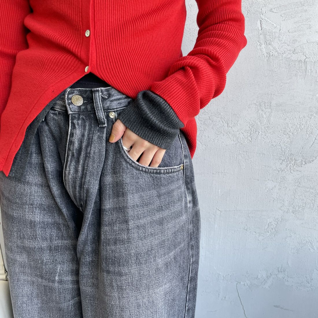 GUNG HO [ガンホー] デニムバギーパンツ [GH5S013D] BLACK STON &&モデル身長：158cm 着用サイズ：S&&