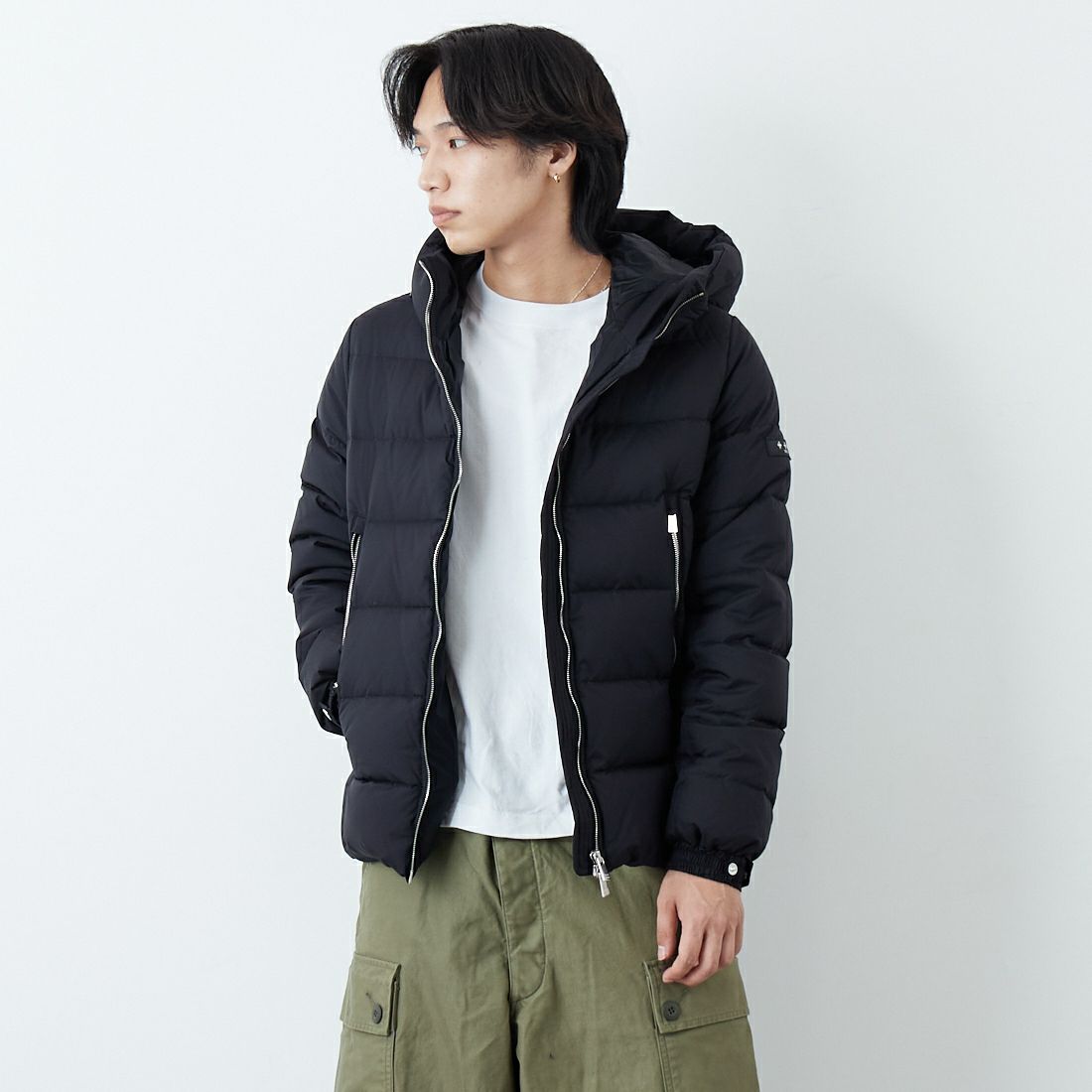 BLACK&&モデル身長：179cm 着用サイズ：3&&