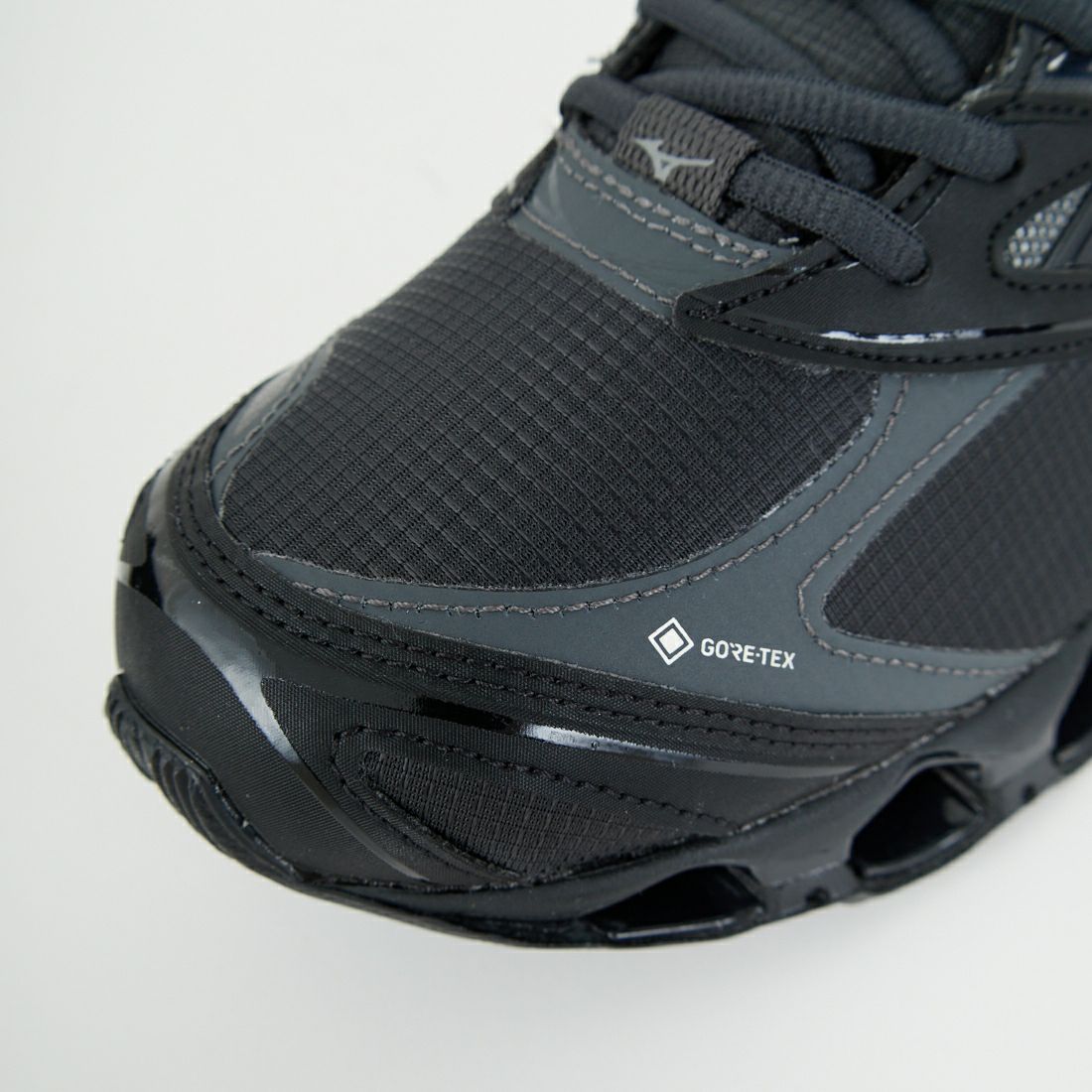MIZUNO [ミズノ] ウェーブ プロフェシー ゴアテックス [D1GA2560]01 ﾌﾞﾗｯｸ