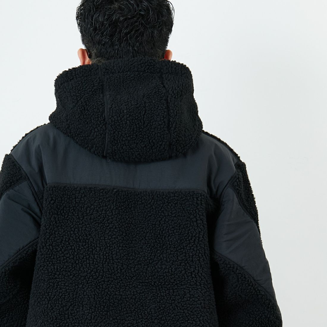 NANGA [ナンガ] ボアフリースフルジップパーカー [N2530-1P117D] BLK &&モデル身長：168cm 着用サイズ：M&&