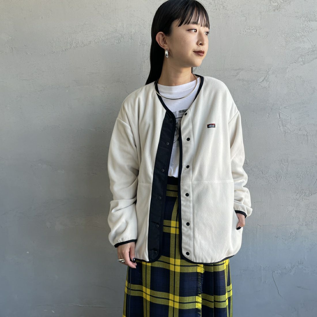 NANGA [ナンガ] エアウォーム フリースカーディガン [N2531-1P113B] IVO &&モデル身長：150cm 着用サイズ：WM&&