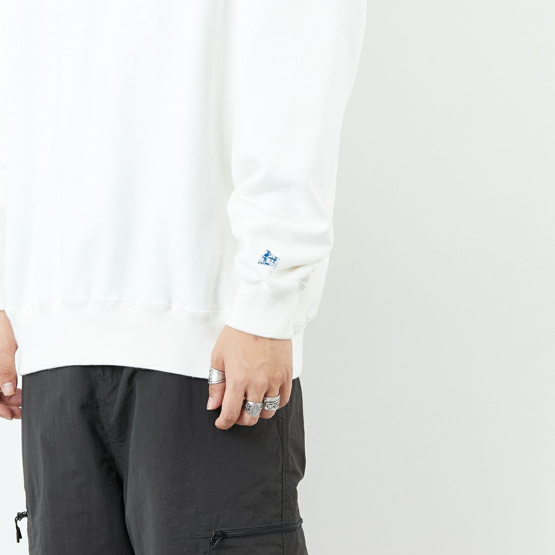 The Endless Summer [エンドレスサマー] 別注 NAP TIME クルーネックスウェット [FH-25774502-JF] WHITE &&モデル身長：179cm 着用サイズ：XL&&