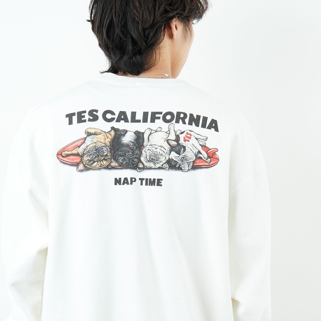 The Endless Summer [エンドレスサマー] 別注 NAP TIME クルーネックスウェット [FH-25774502-JF] WHITE &&モデル身長：179cm 着用サイズ：XL&&
