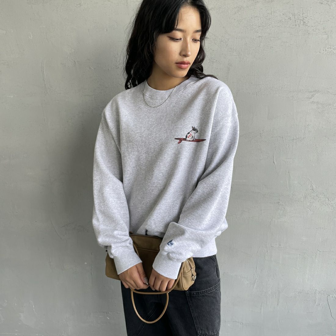 The Endless Summer [エンドレスサマー] 別注 NAP TIME クルーネックスウェット [FH-25774502-JF] GRAY &&モデル身長：162cm 着用サイズ：S&&