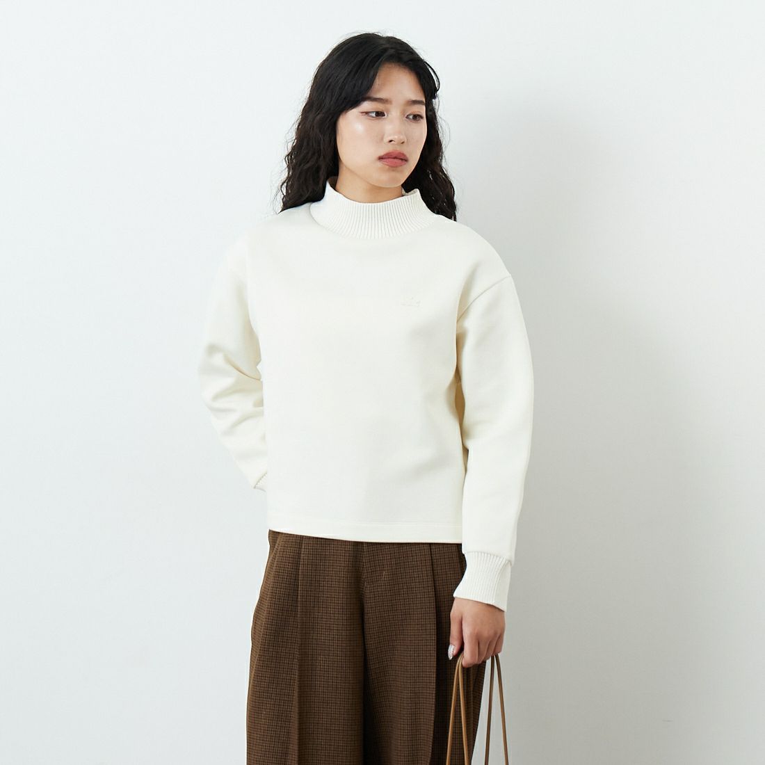 LACOSTE [ラコステ] ダンボールニットプルオーバー [SF011] XFJ LAPLAN &&モデル身長：162cm 着用サイズ：36&&