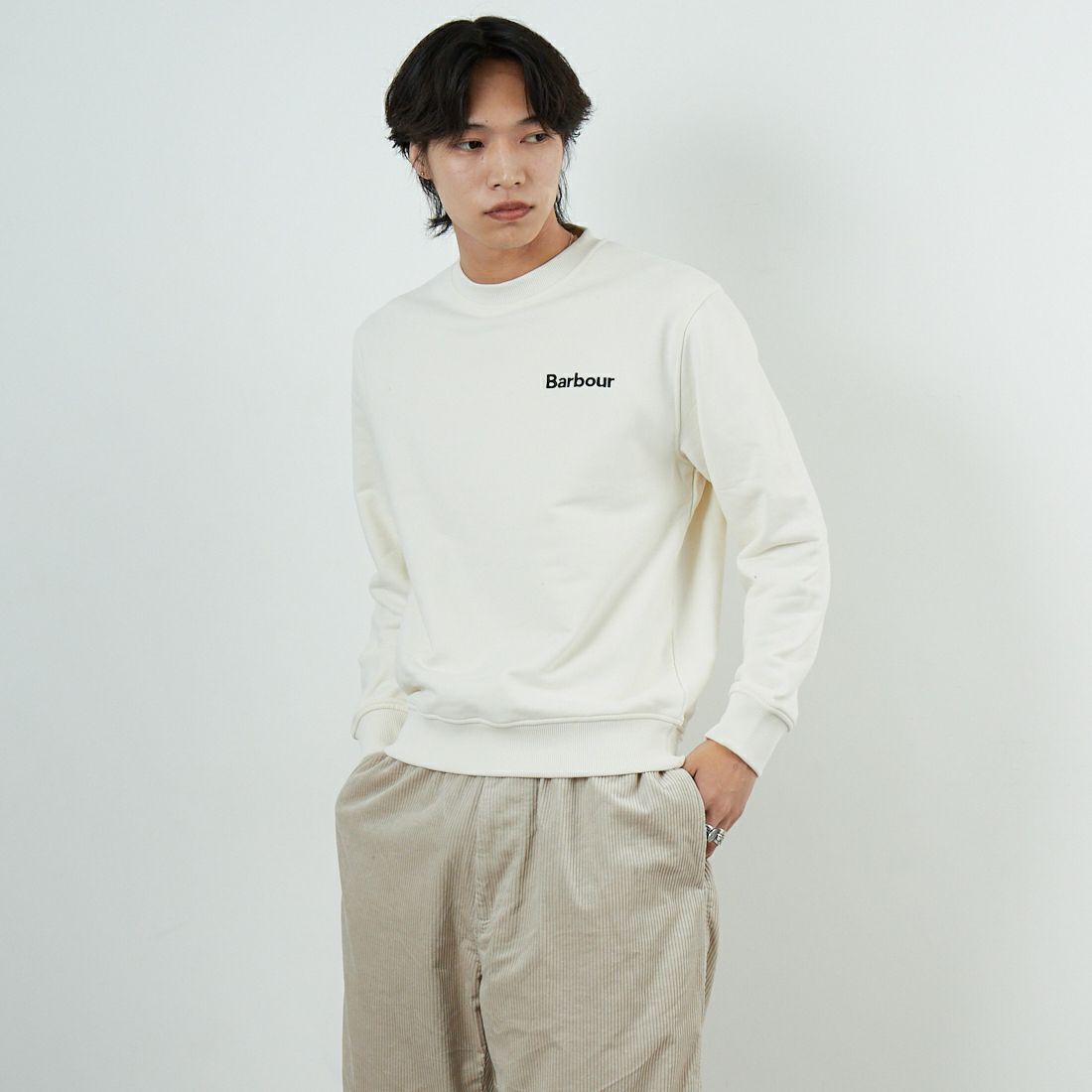 Barbour [バブアー] Allenby ワンポイントロゴスウェット [MOL0721] WH32 &&モデル身長：179cm 着用サイズ：M&&