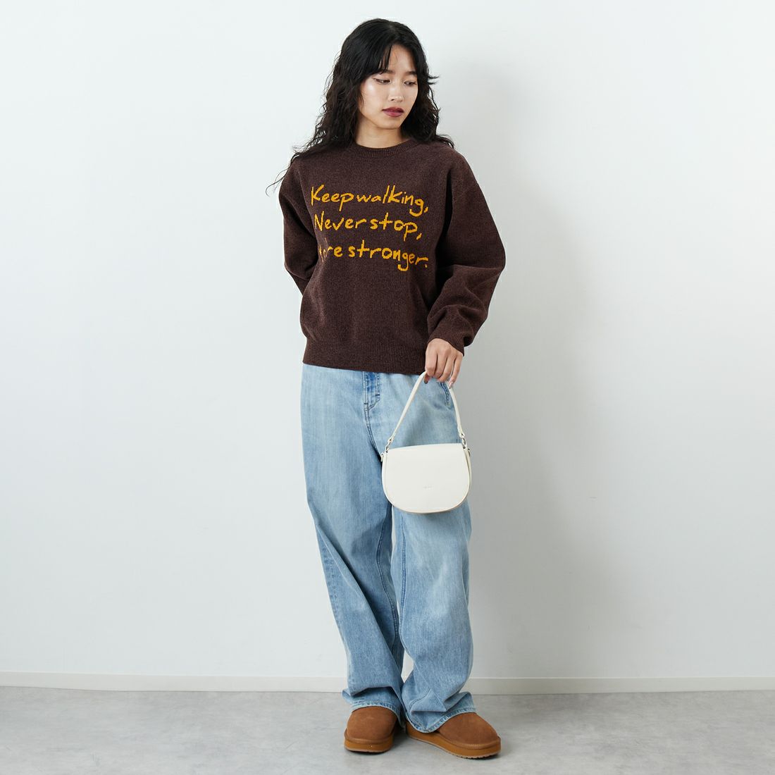 Jf Ready Made [ジェイエフレディメイド] グラフィックモールクルーネックニット [ND-25755017] 32 BROWN &&モデル身長：162cm 着用サイズ：F&&