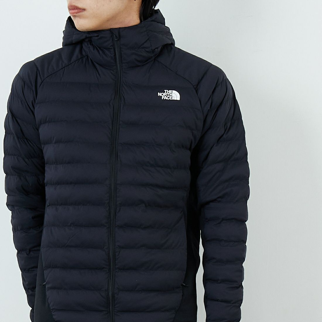 THE NORTH FACE [ザ ノースフェイス] レッドランフーディ [NY82576] K &&モデル身長：179cm 着用サイズ：M&&