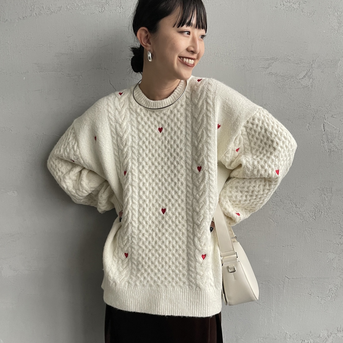 Noir Fabrik [ヌワールファブリック] ハート刺繍ケーブルニットプル