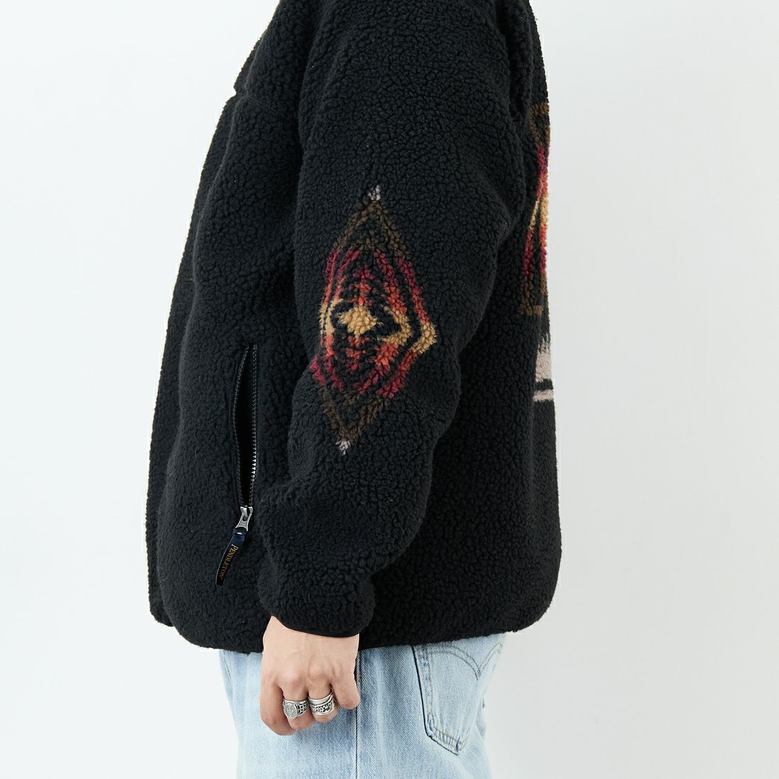 PENDLETON [ペンドルトン] ジップボアフーディ [5475-1025] 49 BLACK H &&モデル身長：179cm 着用サイズ：L&&