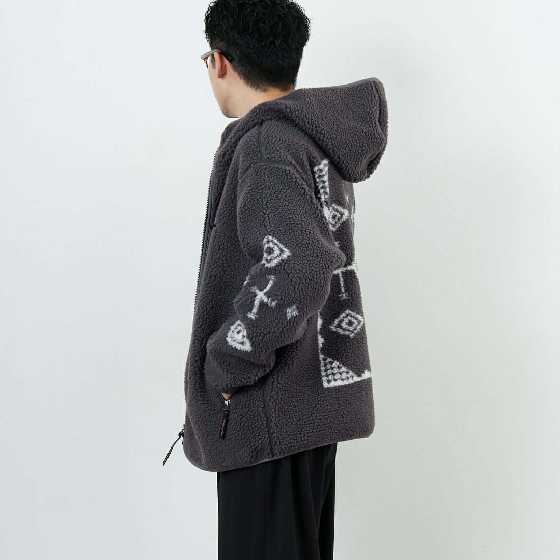 PENDLETON [ペンドルトン] ジップボアフーディ [5475-1025] 75 S.GRAY &&モデル身長：168cm 着用サイズ：M&&