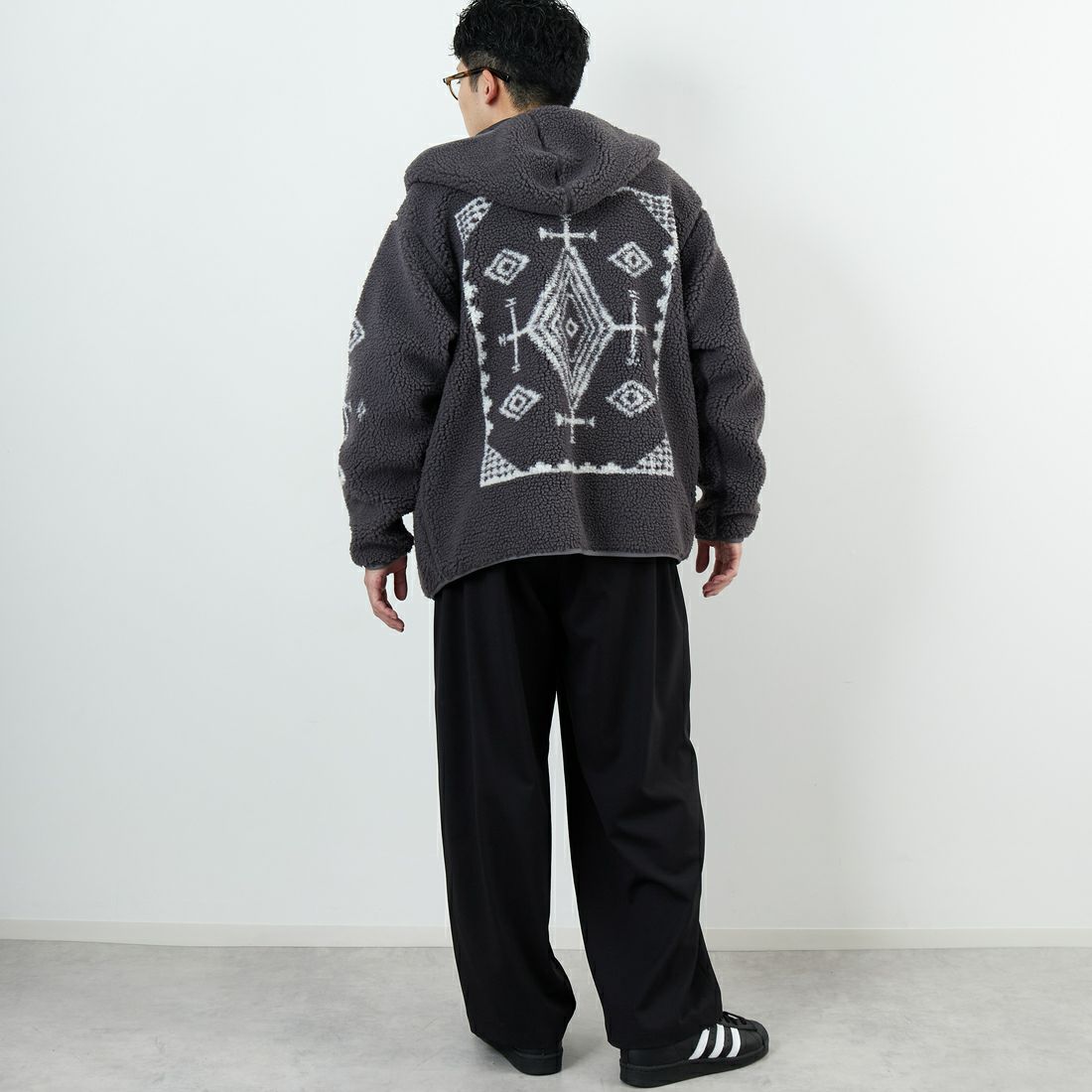 PENDLETON [ペンドルトン] ジップボアフーディ [5475-1025] 75 S.GRAY &&モデル身長：168cm 着用サイズ：M&&