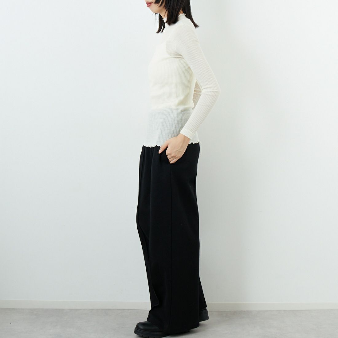 GICIPI [ジチピ] AGLIO/アーリオ ハイネックリブニットソー [2522A] PANNA &&モデル身長：162cm 着用サイズ：3&&