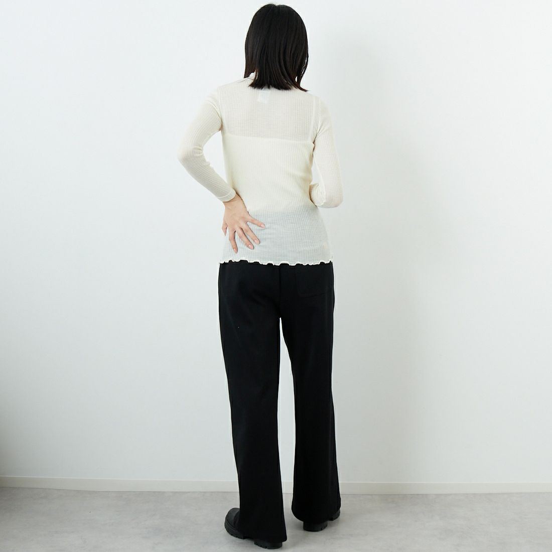 GICIPI [ジチピ] AGLIO/アーリオ ハイネックリブニットソー [2522A] PANNA &&モデル身長：162cm 着用サイズ：3&&