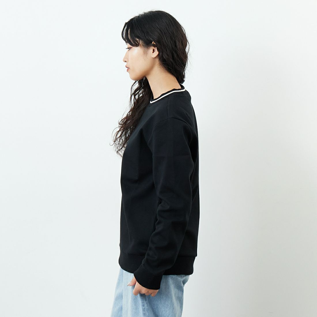 A.P.C. [アー・ペー・セー] Earl スウェットシャツ [SWEAT-EARL] 99 NOIR &&モデル身長：162cm 着用サイズ：S&&
