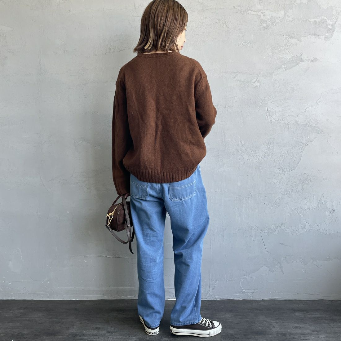 UNIVERSAL OVERALL [ユニバーサルオーバーオール] 別注 バックポケットイージーデニムパンツ [U2532600IN-JF] BLUE USED &&モデル身長：158cm 着用サイズ：S&&