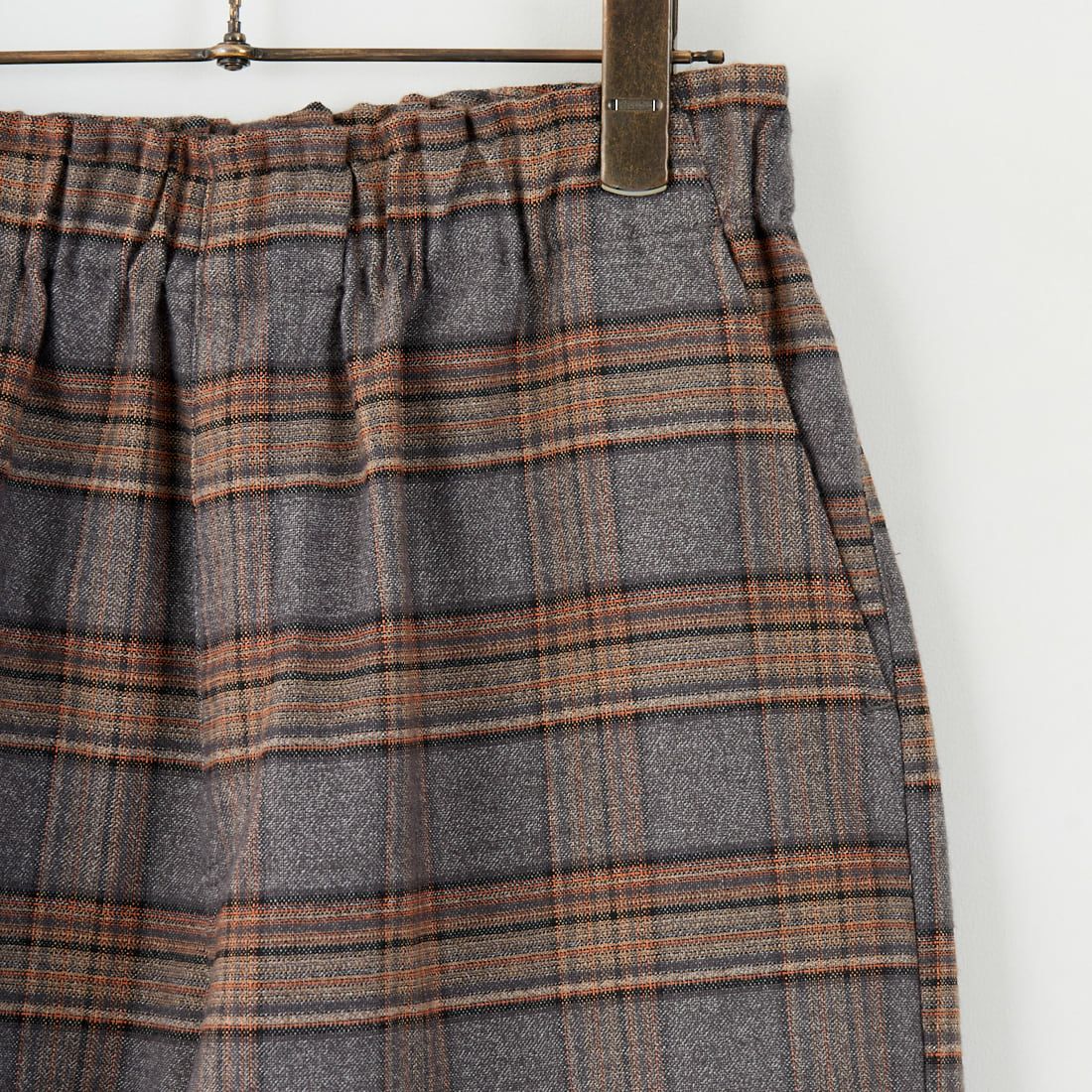 UNIVERSAL OVERALL [ユニバーサルオーバーオール] 別注 バックポケットイージーチェックパンツ [U2532600IN-A-JF] GRAY