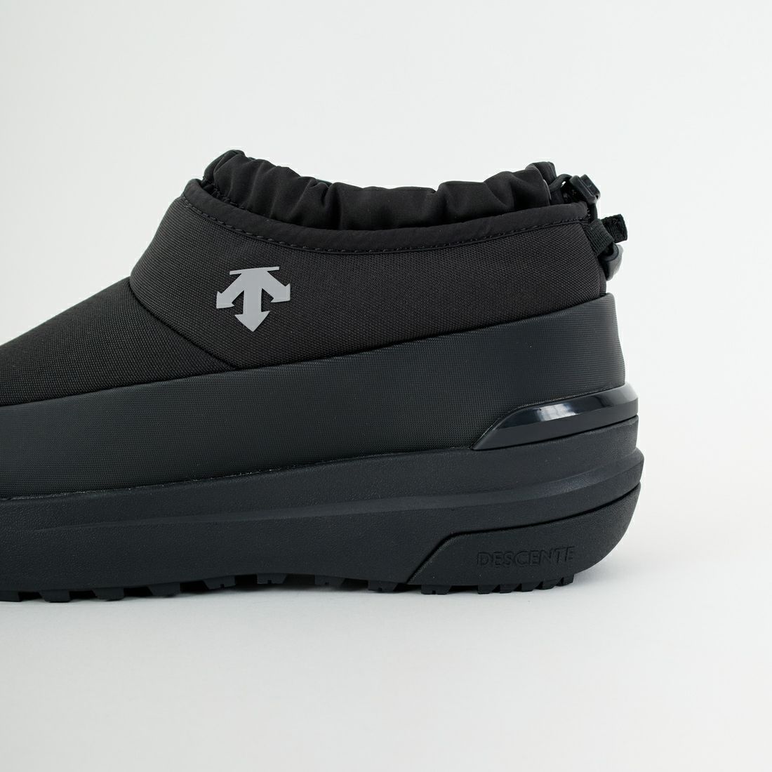DESCENTE [デサント] ディートレース CITYLOW [DU5FBT06UZ] BKGY